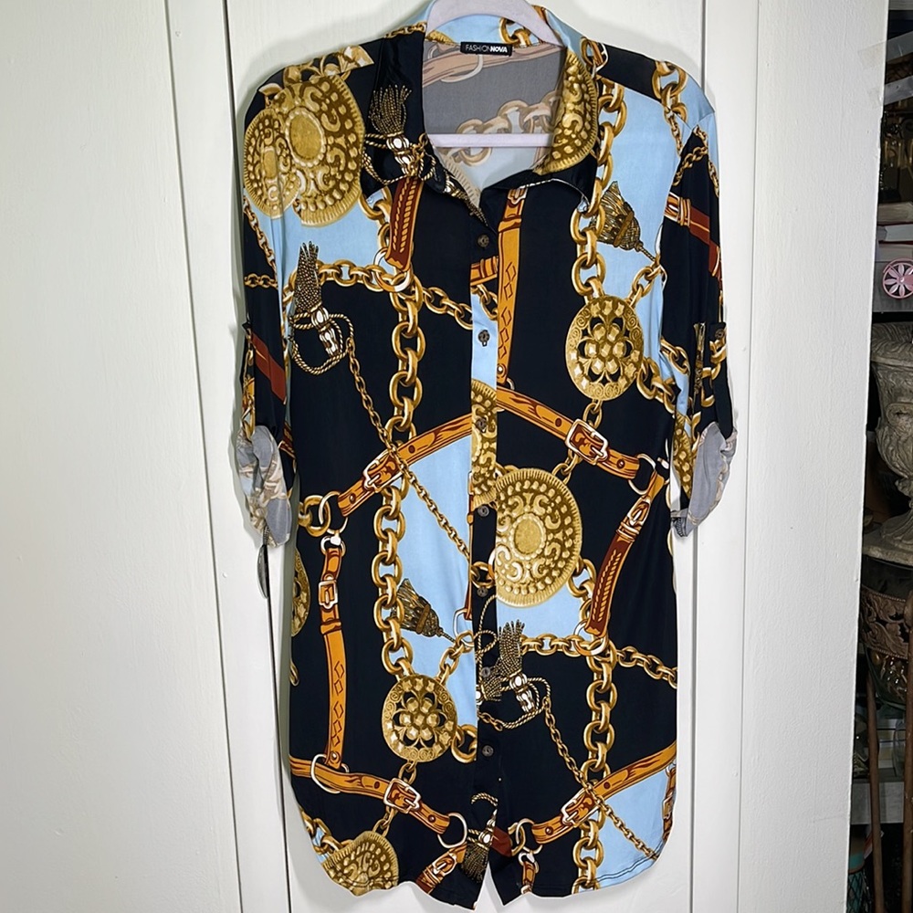 LIKE NEW Fashion Nova Patterned Roll-Up Sleeve Blouse